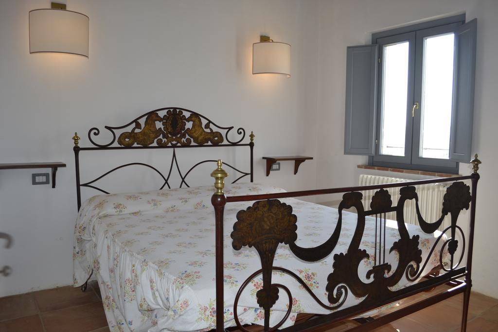 Recchi Franceschini Bike Hotel Last - Minute - Availability Montalto delle Marche Номер фото